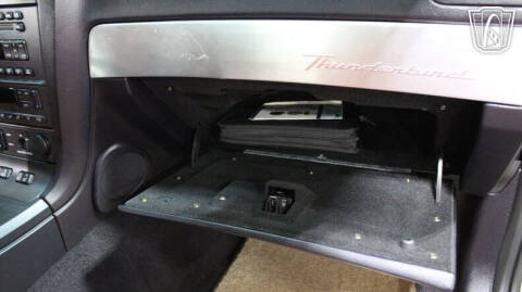 2003 Ford Thunderbird