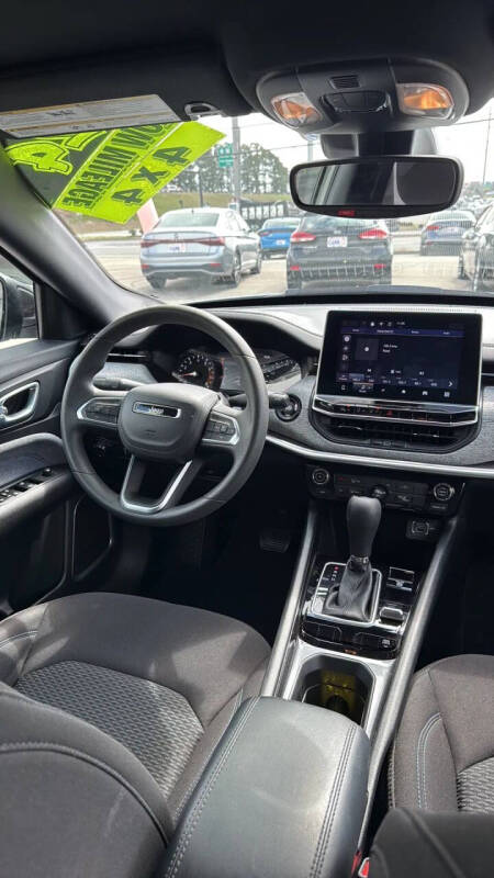 2024 Jeep Compass Sport
