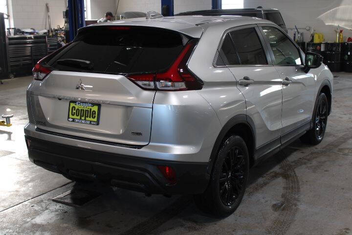 2023 Mitsubishi Eclipse Cross LE