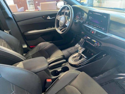 2022 Kia Forte GT Line