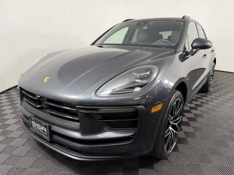 2023 Porsche Macan