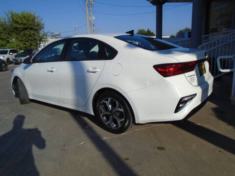 2020 Kia Forte FE