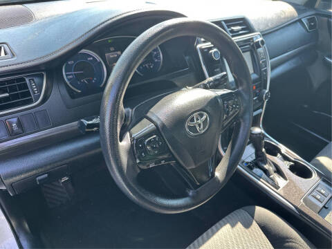 2015 Toyota Camry Hybrid LE