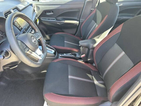 2025 Nissan Versa SR