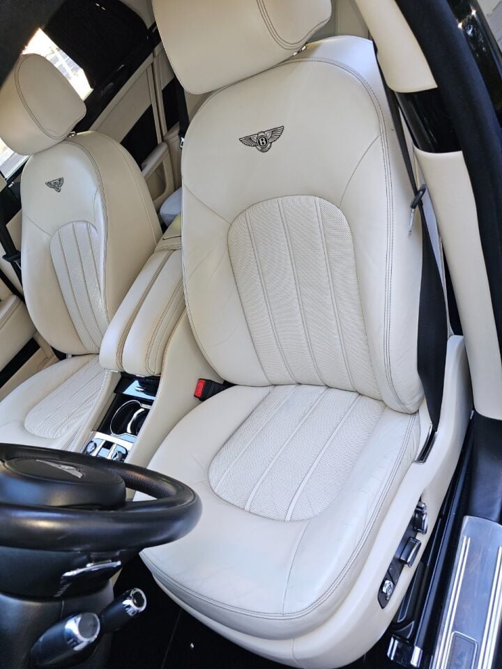 2014 Bentley Mulsanne 42