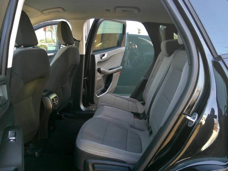 2021 Ford Escape Hybrid SE