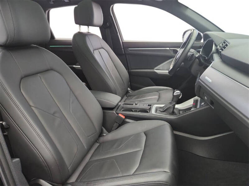 2023 Audi Q3 quattro S line Prem Plus 45 TFSI