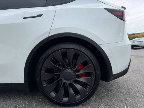 2022 Tesla Model Y Performance
