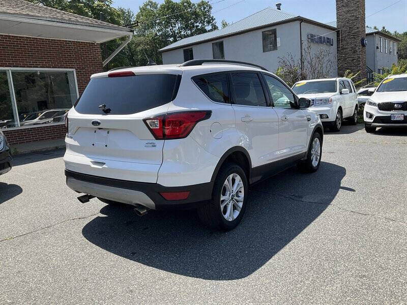 2019 Ford Escape SEL