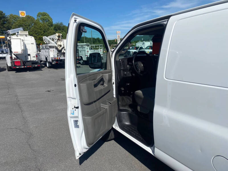2020 Chevrolet Express 2500