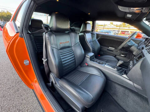 2014 Dodge Challenger R/T Shaker Package