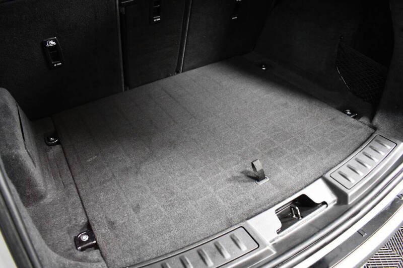 2020 Land Rover Range Rover Evoque SE