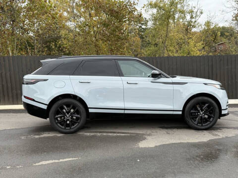 2026 Land Rover Range Rover Velar P250 Dynamic SE