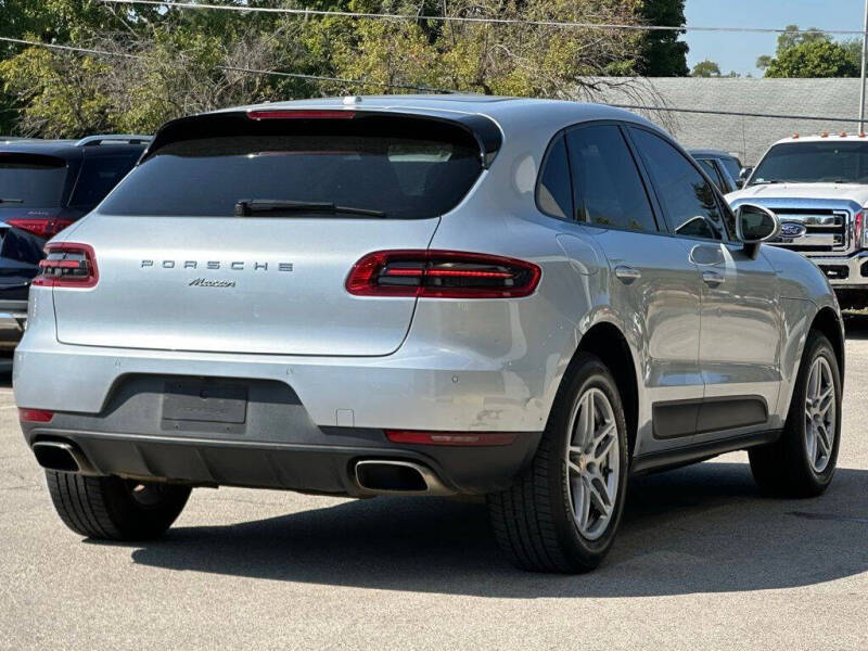 2017 Porsche Macan