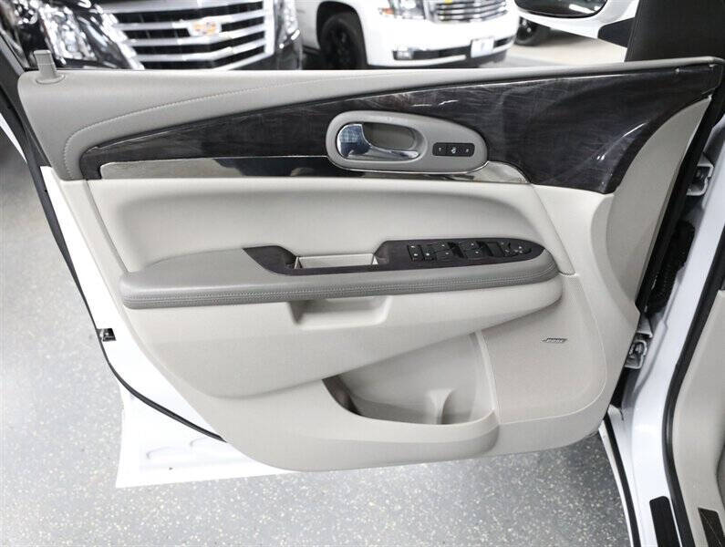 2017 Buick Enclave Leather