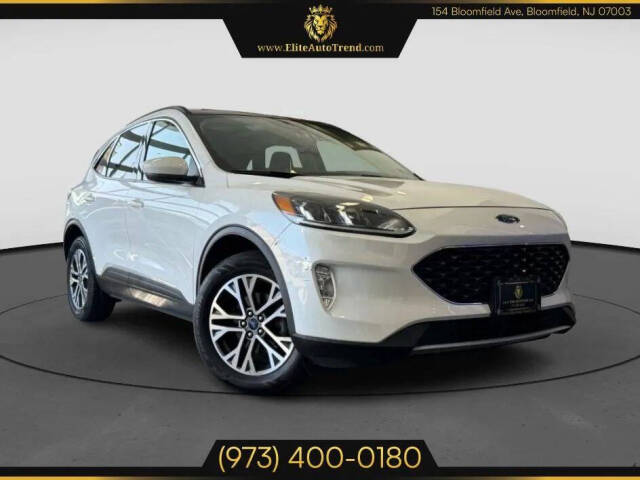 2020 Ford Escape SEL's photo