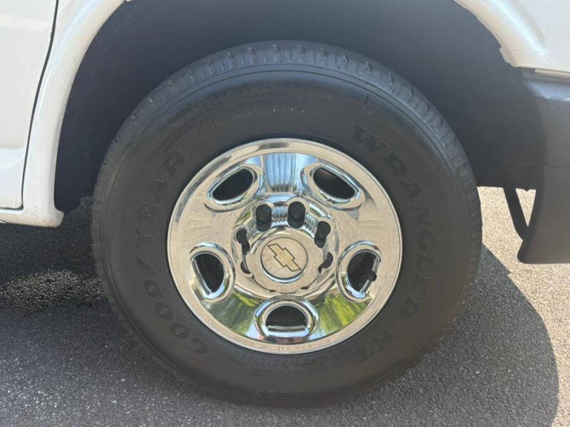 2011 Chevrolet Express 2500