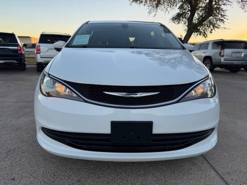 2017 Chrysler Pacifica LX