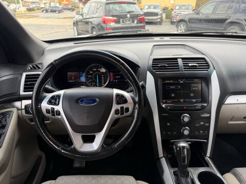 2012 Ford Explorer XLT