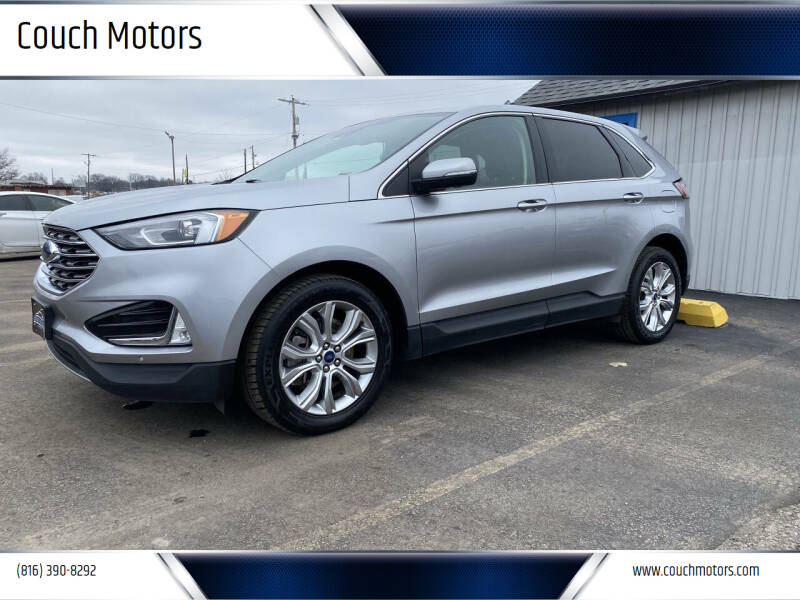 2022 Ford Edge Titanium's photo