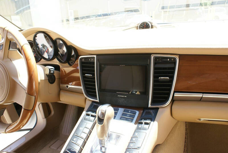 2012 Porsche Panamera S