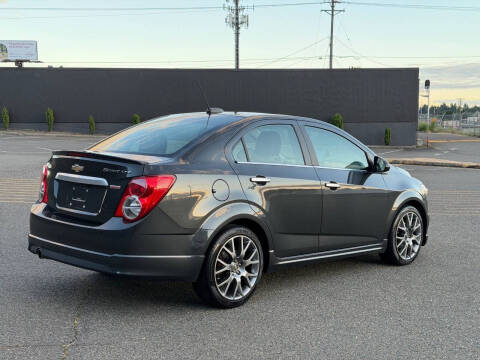 2015 Chevrolet Sonic LTZ Auto