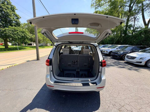 2015 Kia Sedona L