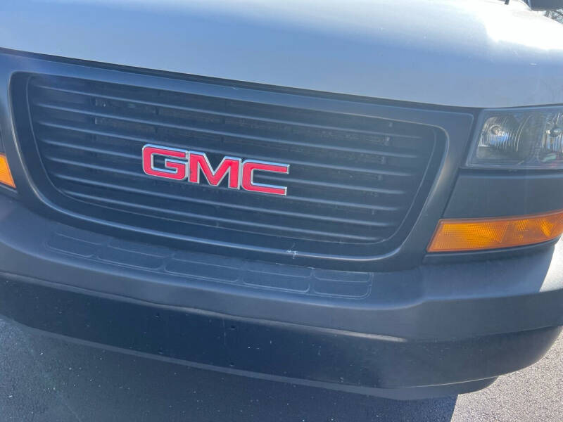 2019 GMC Savana 2500