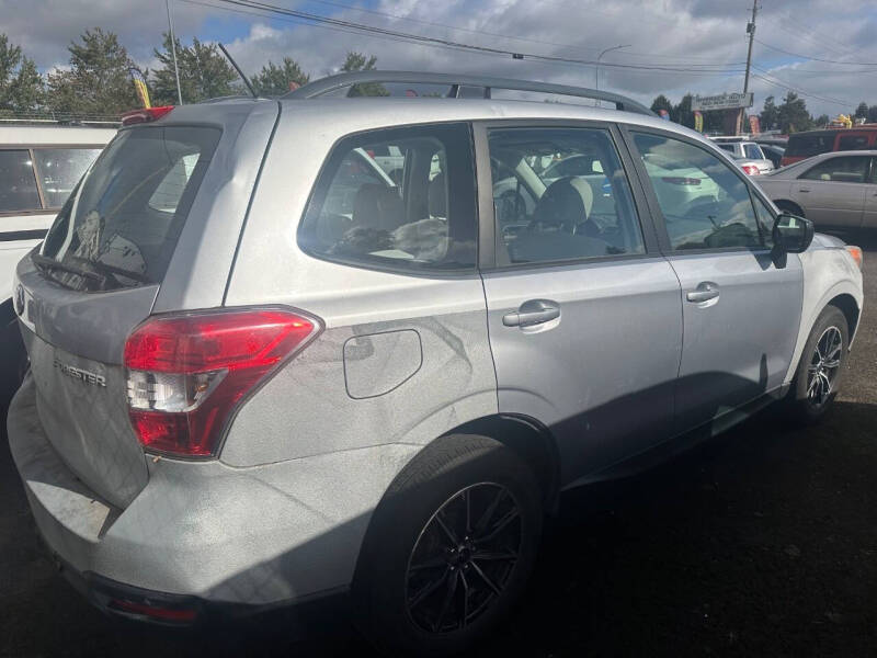 2015 Subaru Forester 2.5i