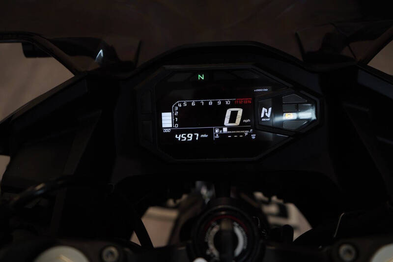 2025 Kawasaki Ninja 500 SE ABS
