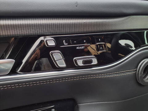 2023 Jeep Grand Wagoneer Obsidian