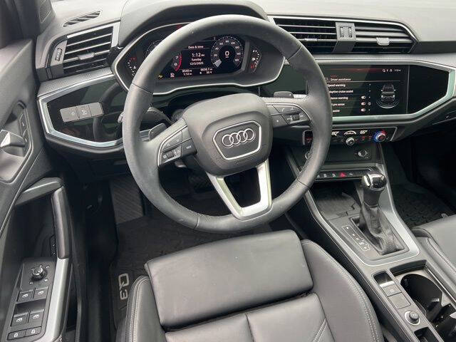 2025 Audi Q3 quattro S line Premium 45 TFSI