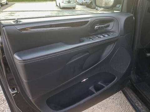 2014 Dodge Grand Caravan SXT 30th Anniversary