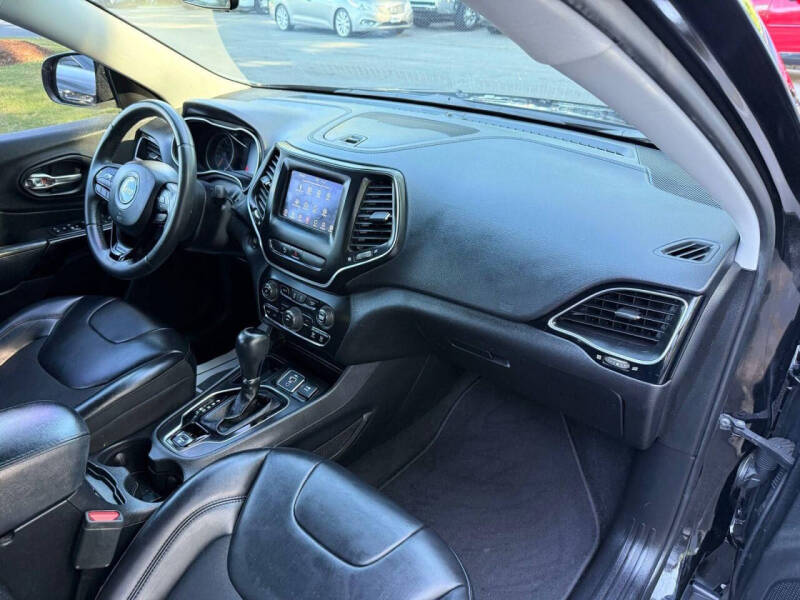 2020 Jeep Cherokee Altitude