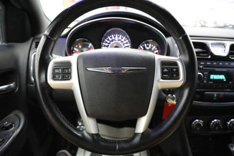 2012 Chrysler 200 Touring