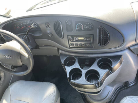 2008 Ford E-Series E-250