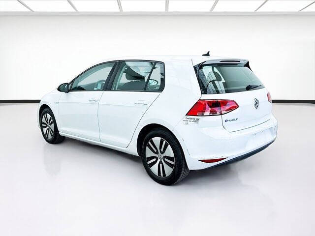 2016 Volkswagen e-Golf SE