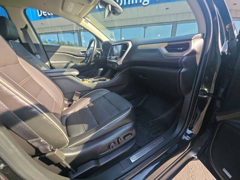 2019 GMC Acadia Denali