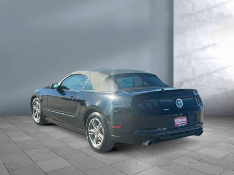 2013 Ford Mustang V6