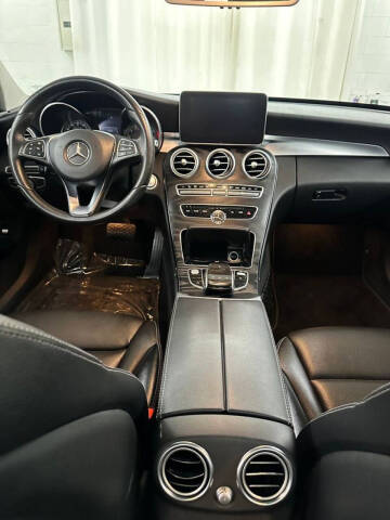 2016 Mercedes-Benz C-Class