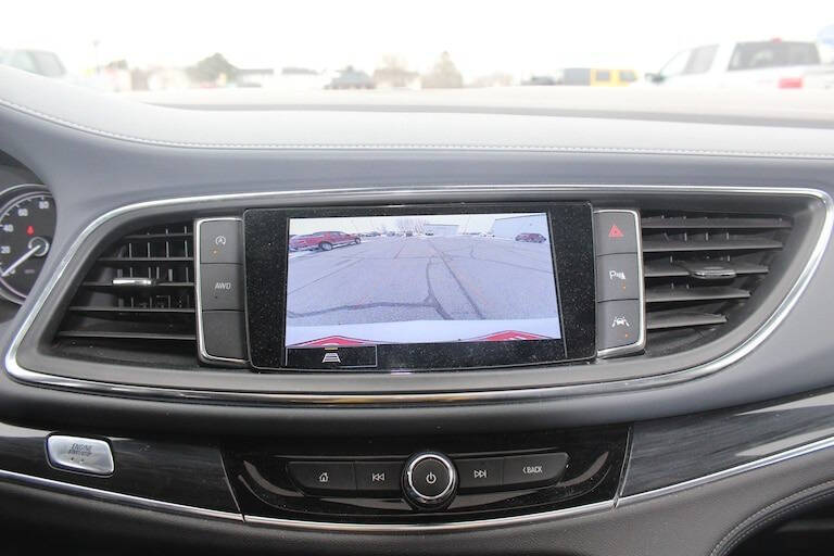 2022 Buick Enclave Essence