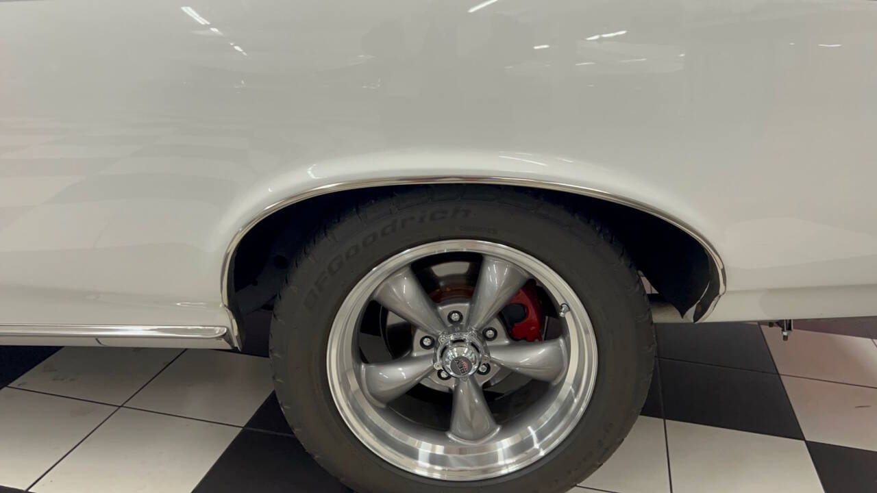 1966 Pontiac LeMans 31