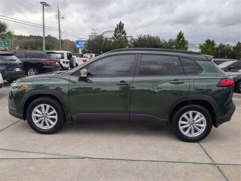 2024 Toyota Corolla Cross LE