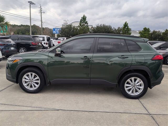 2024 Toyota Corolla Cross LE