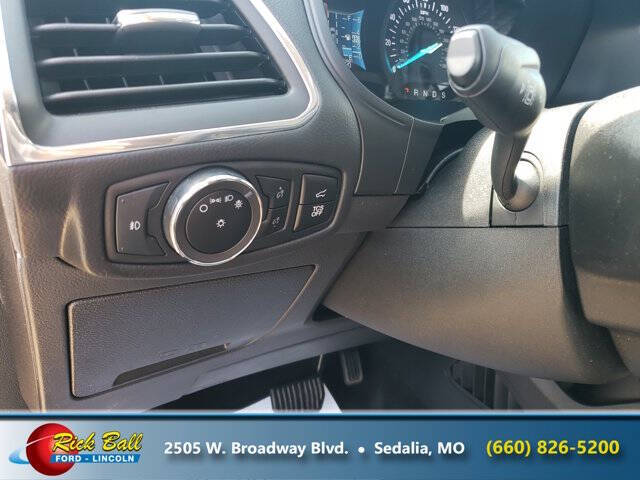 2023 Ford Edge Titanium