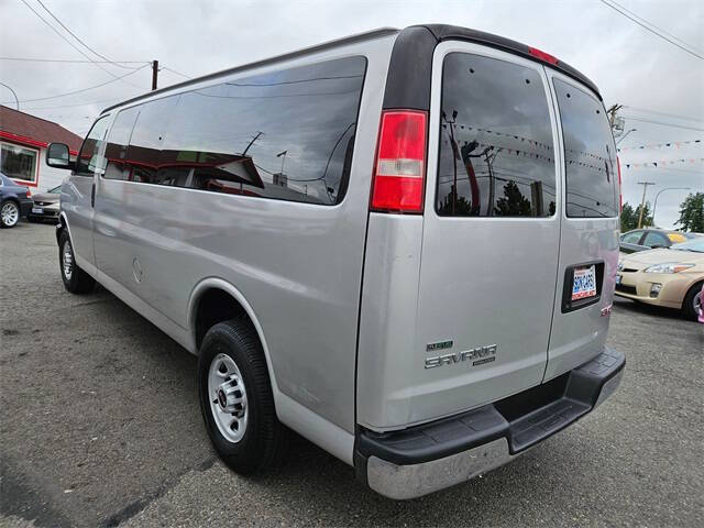 2011 GMC Savana LS 3500