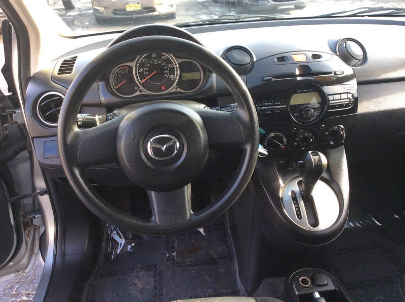 2013 Mazda MAZDA2 Sport