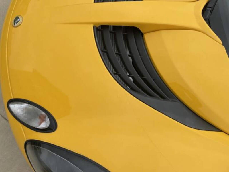 2005 Lotus Elise Base's photo