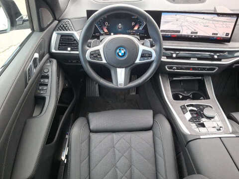 2025 BMW X5 xDrive50e