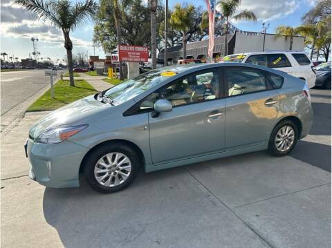 2015 Toyota Prius Plug-in Hybrid for sale at Dealers Choice Inc in Farmersville CA
